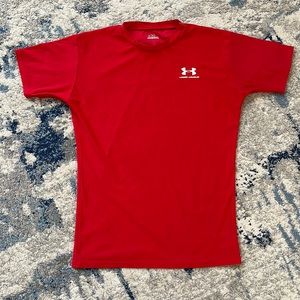 Red Women Under Armour XL workout shirt